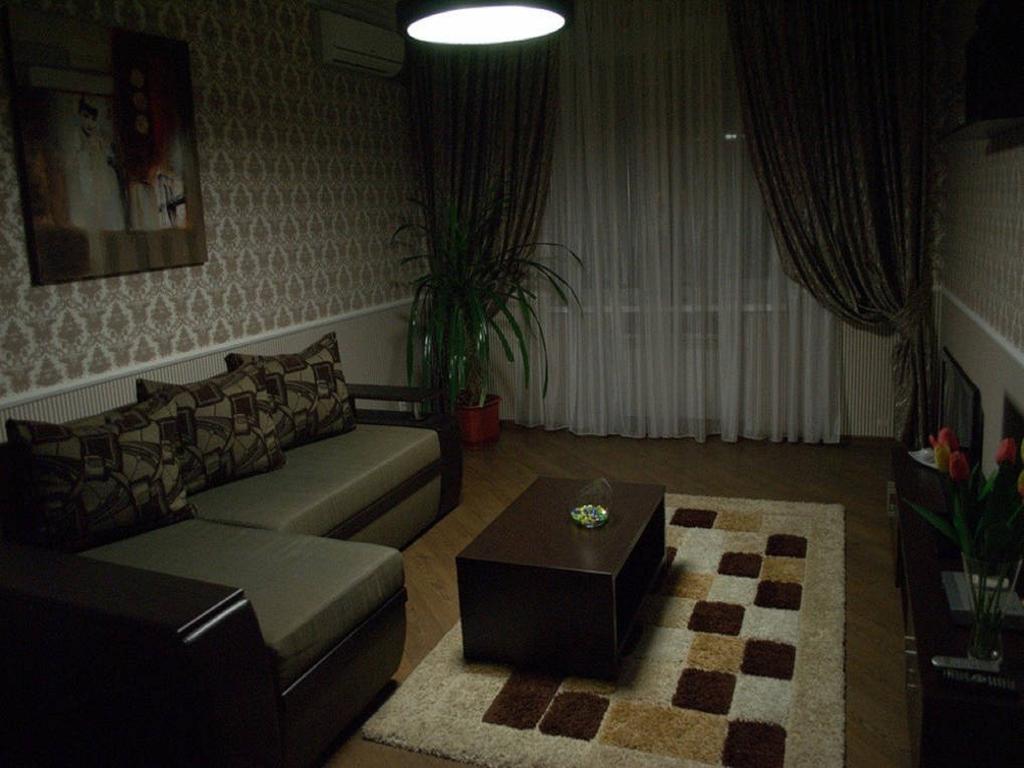 Apartments On Lermontova Zaporizhia エクステリア 写真